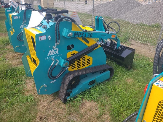 Machpro MPS330 Skid Loader