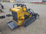 Infront YF380 Mini Skid Loader w/ 4 in 1 Bucket