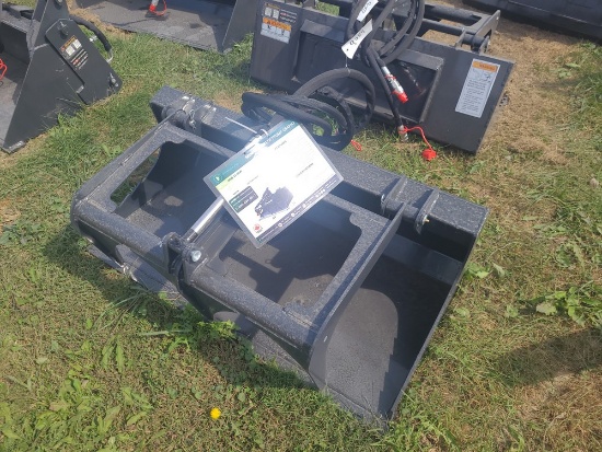 Wolverine Mini Skid Loader 44" Grapple Bucket