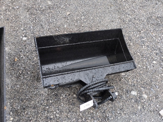 Giyi Rotating 32" Mini Excavator Bucket - Fits CAT 3-5 ton Excavator