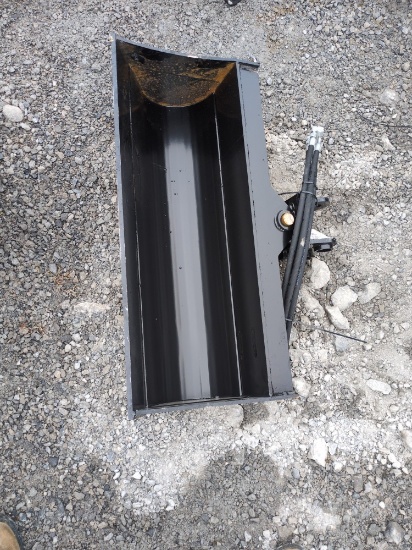 Giyi Rotating 32" Mini Excavator Bucket