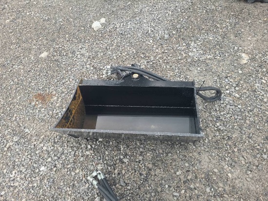 Giyi Rotating 24" Mini Excavator Bucket