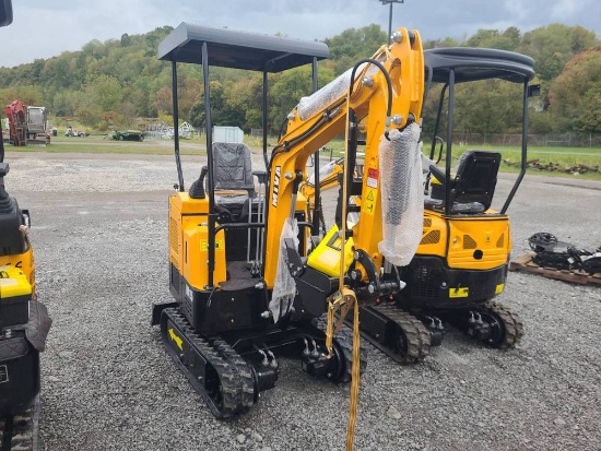 Miva VA15 Mini Excavator w/ Thumb & Pilot Controls