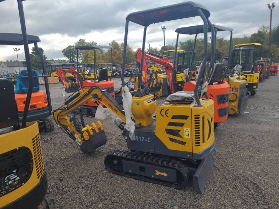 AGT DM12C Mini Excavator w/ Thumb & Blade