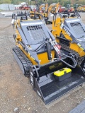 Infront YF380 Mini Skid Loader w/ 4 in 1 Bucket