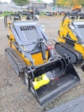 Infront YF380 Mini Skid Loader w/ 4 in 1 Bucket
