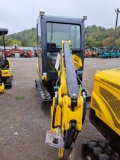 Machpro MP46 Mini Excavator w/ Thumb