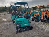 AGT QK16R Mini Excavator w/ Thumb & Blade