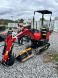 Lanty LAT-13 Mini Excavator w/ Rake, Ripper, and Clean out bucket