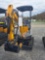 Infront YFE15 Mini excavator w/ hydrolic thumb and cab roof