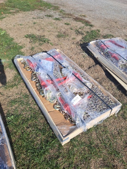 3/8 20ft chain G70 (10) and chain binders (5)