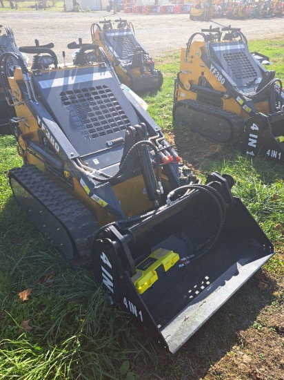 Infront YF380 Mini Skid Loader w/ 4 in 1 Bucket