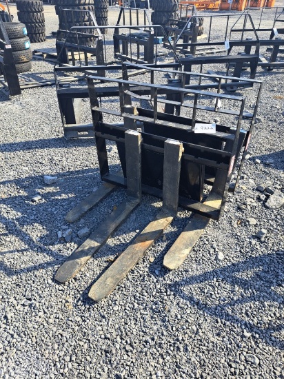 Kivel 30" Mini Skid Loader Fork Attachment