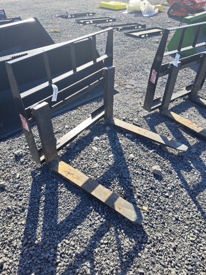 Kivel 30" Skid Steer Fork Attachment