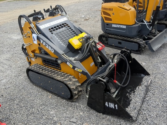 Infront YF380 skid loader w/ 4-in-1 bucket