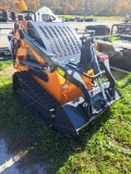 LandHero LT460 Mini Skid Loader