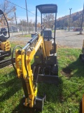 Infront YFE12 Mini Excavator with Canopy