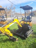 Infront YFE18 Mini Excavator w/ Pilot Controls & Canopy