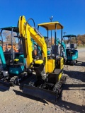 AGT QH12R Mini Excavator w/ Thumb & Blade