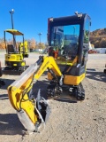 AGT QK18RXS-C Mini Excavator w/ Thumb & Blade