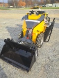 Infront YF480 skid loader w/ 4-in-1 bucket and roof