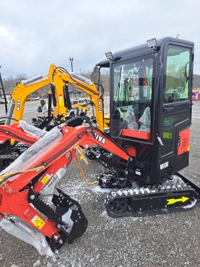 Miva VA13C Mini Excavator w/ Full cab & Thumb