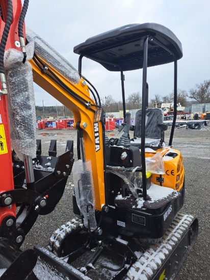 Miva VA16S Mini Excavator w/ Thumb