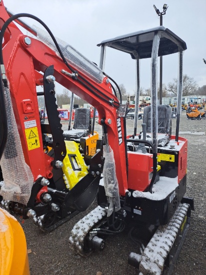 Miva VA13 Mini Excavator w/ Thumb