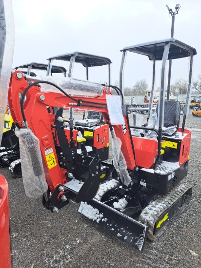 Miva VA13 Mini Excavator w/ Thumb