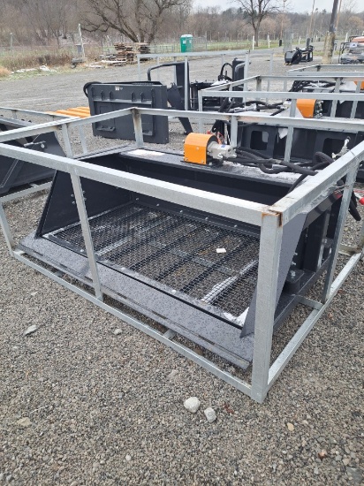 Wolverine 72" Screening Bucket