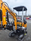 Miva VA15P Mini Excavator w/ Pilot Controls & Thumb