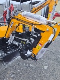Miva VA13 Mini Excavator w/ Thumb