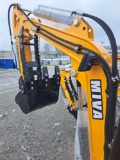 Miva VA15 Mini Excavator w/ Pilot Controls & Thumb