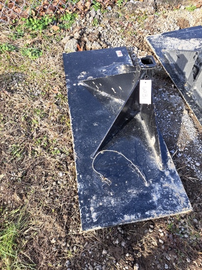 Skid steer trailer hitch receiver