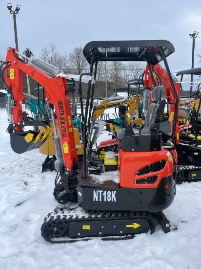 AGT NT18K Mini Excavator w/ Kubota Diesel Motor, blade, and Thumb