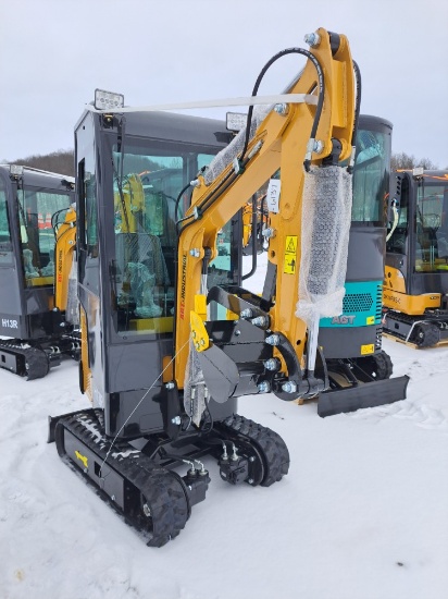 AGT H13R Mini excavator w/ Full Cab, thumb, and blade