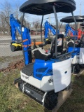 FF Industrial FF 18R gas Mini Excavator w/ Thumb and blade