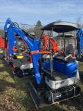 FF Industrial FF 18R gas Mini Excavator w/ Thumb and blade
