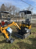 Infront FE16 Mini Excavator w/ thumb and blade