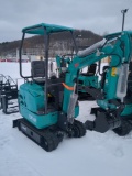 AGT QK16R Mini Excavator w/ blade and Hydraulic Thumb
