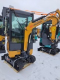 AGT QK18RXS-C Mini excavator w/ Full Cab, hydraulic thumb, A/C, and blade