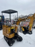 AGT H15R Mini Excavator w/ thumb and blade