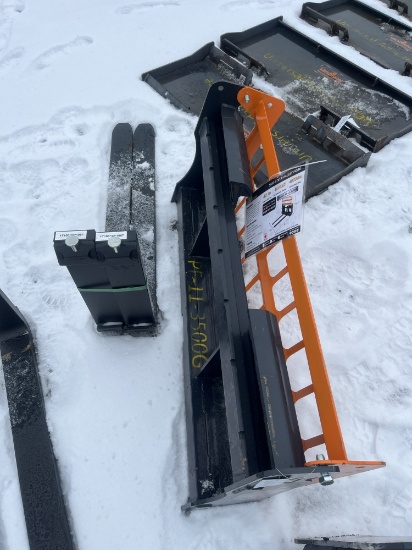 Land Honor pallet Fork Attachment
