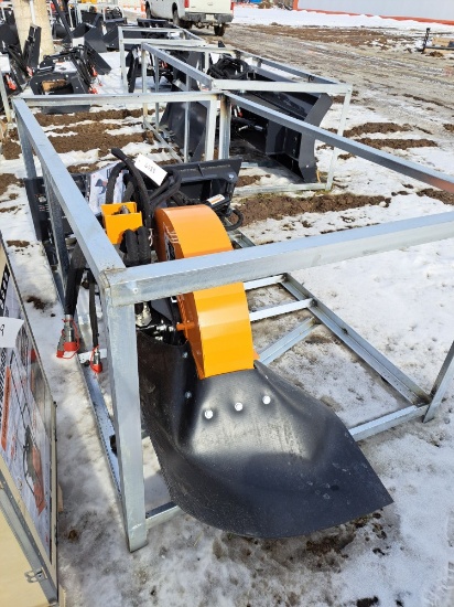 Wolverine stump grinder attachment