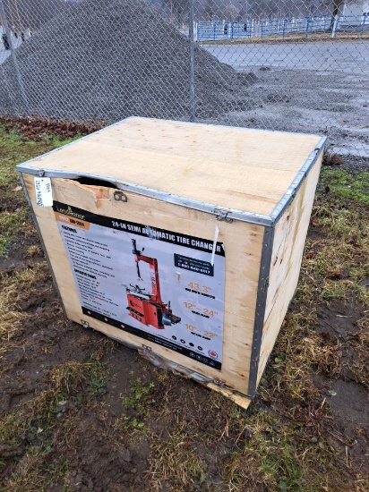 Land Honor 24" Semi Automatic Tire Changer