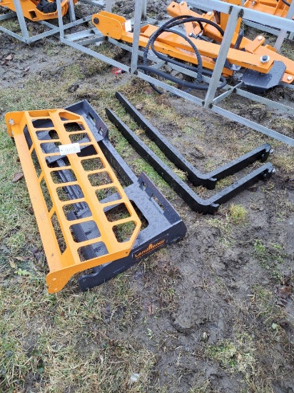 Land Honor 48" Pallet fork attachment