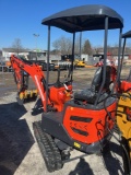 Infront YFE15 Mini excavator w/ Thumb, blade, canopy