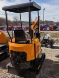Future FT15 Mini excavator w/ thumb, blade and canopy