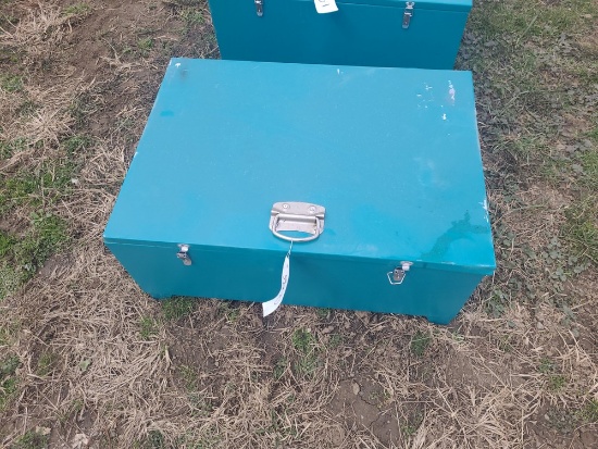 24 Ratchet Straps & Flat Pack Tool Box - Lid Hinges Broken