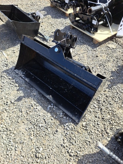 Miva 32" Mini Excavator Tilting Bucket - Fits 1-3 Ton Excavator